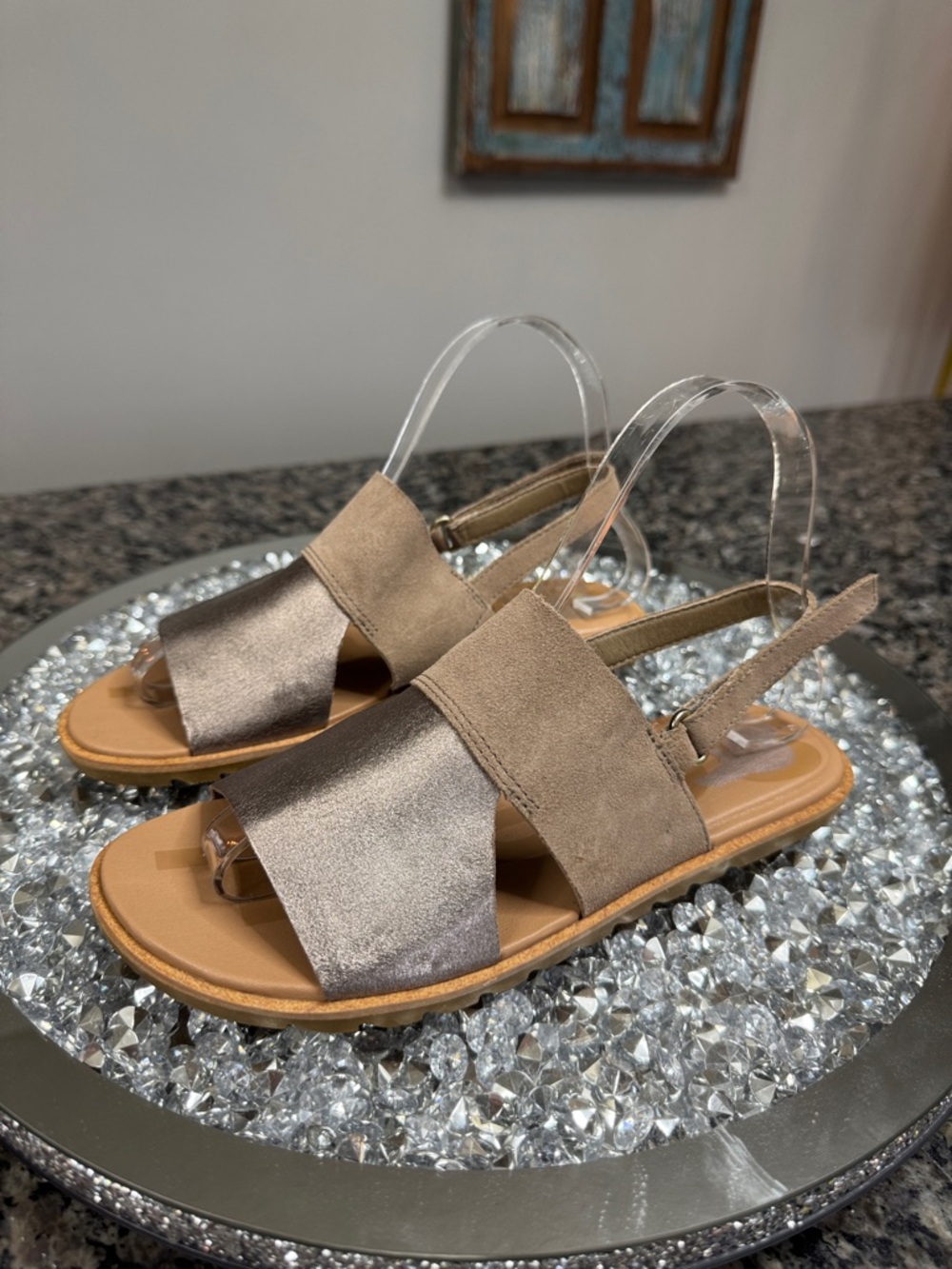 Sorel Women's Taupe Metallic Suede Slingback Sandals EUC 6